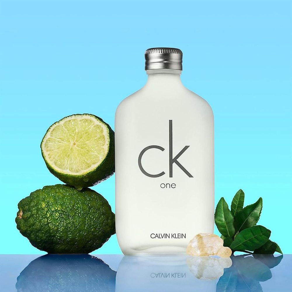 Calvin Klein One Eau De Toilette Spray 200ml